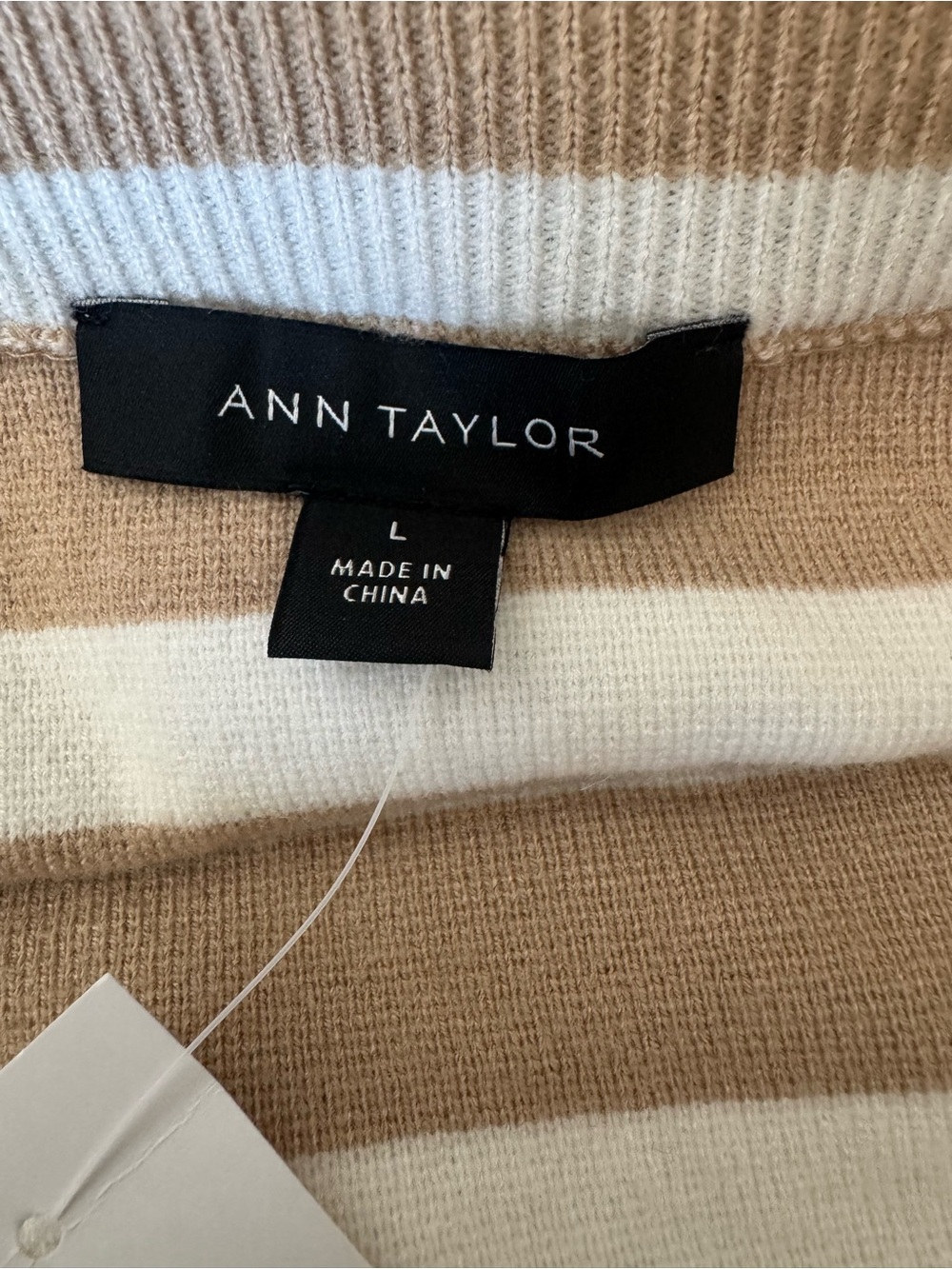 Ann Taylor Beige and White Striped Knit Skirt Sz L Business Casual Minimalist - Picture 4 of 7